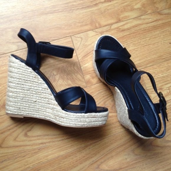 Chic Strappy Black Wedge Espadrilles Sandal Heels - Picture 3 of 7